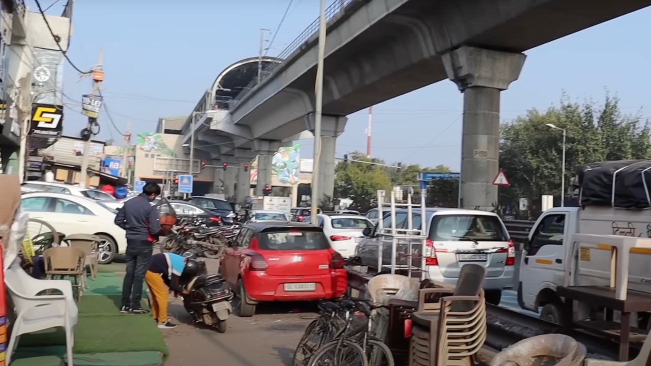 Top 10 Furniture Markets In Gurgaon To Furnish Your Home Frequip