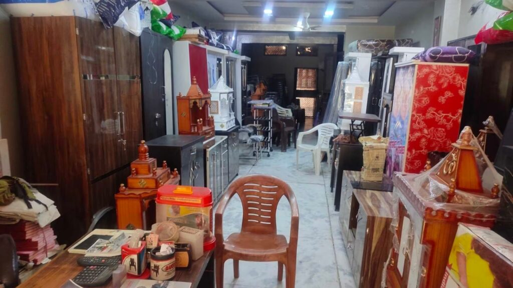Uttam Nagar Furniture Market