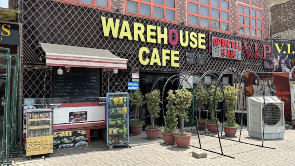 Warehouse Café